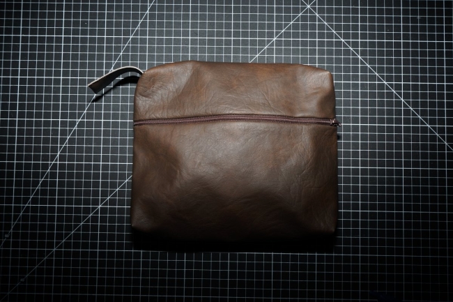 Trousse en simili